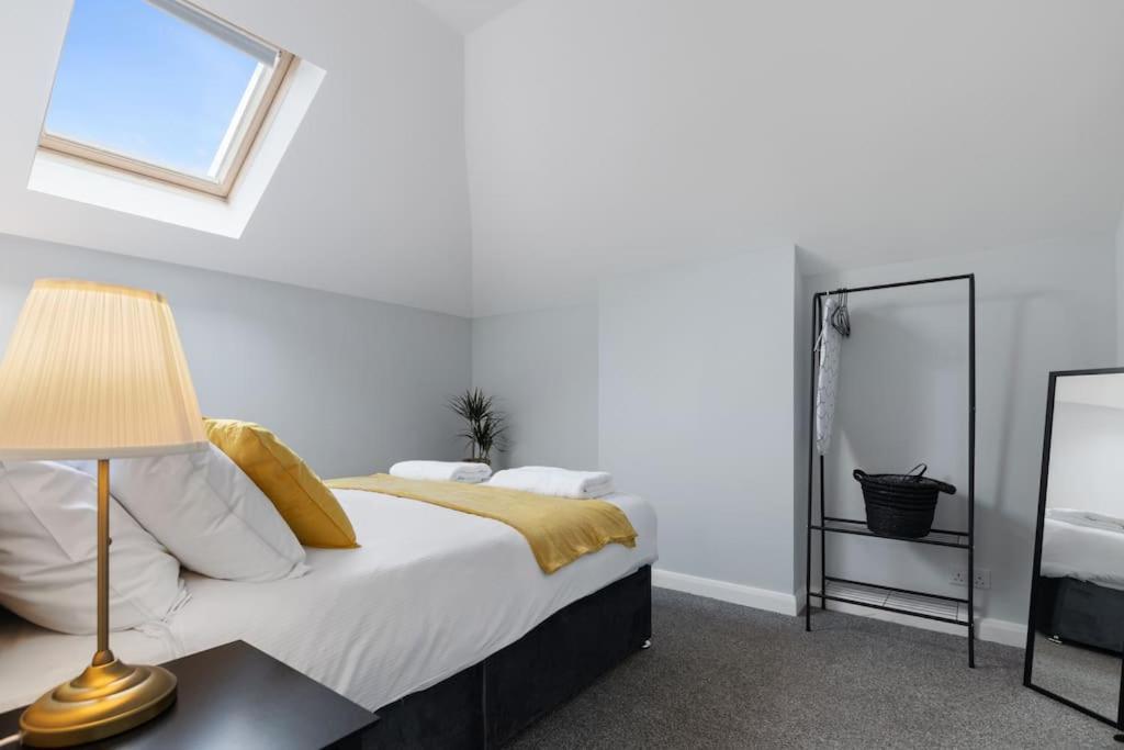 Modern Apartment Free Off Road Parking King Bed Suite 9 Nottingham Bagian luar foto